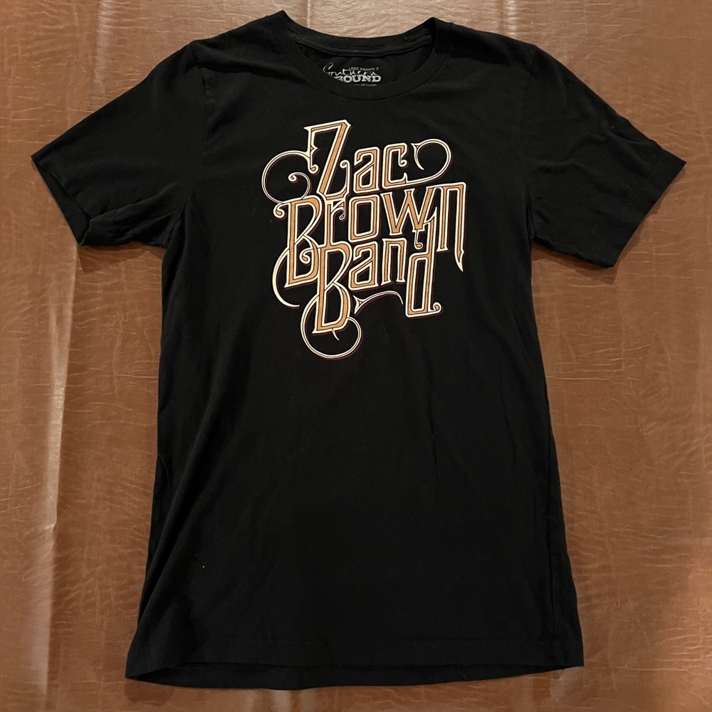 Zac Brown Band Shirt. 2017 Tour Dates on Back - Size Small